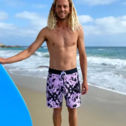 Blair Conklin // All Day Trunk (18") -Kyosho Shop BlairtrunkProductPage4